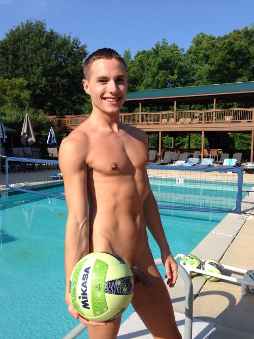 returnofthedestroyer:  http://returnofthedestroyer.tumblr.com/