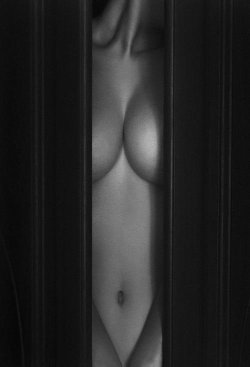 bw-picabomb:  http://lingeriebomb.tumblr.com/ http://bw-picabomb.tumblr.com/ http://picabomb.tumblr.com/