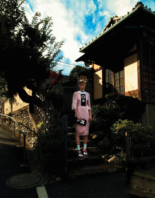 “A Little Walk in Tokyo”Elena Bartels in ELLE Japan, March 2013  photographed by Tisch