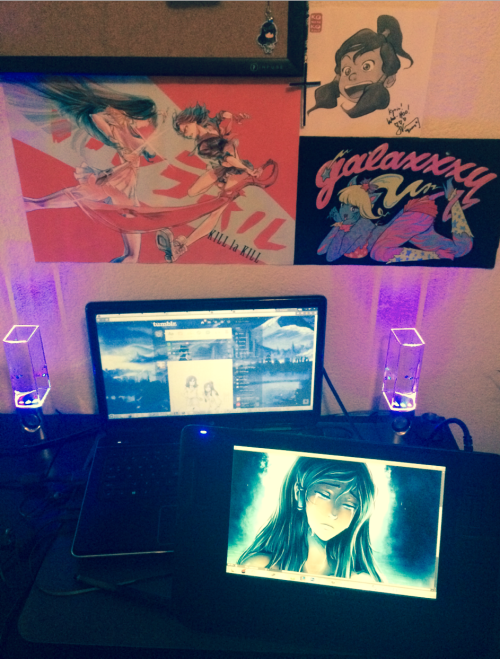settled in my new place, loving my new desk setup (=ﾟωﾟ)ﾉ