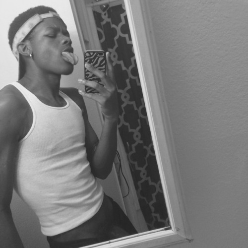 javonnie:  Random😁👌🏾