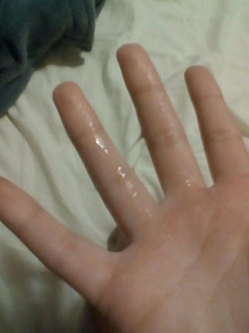 ificoulddoanythingiwoulddoit: I masturbated this morning and came all over my hand