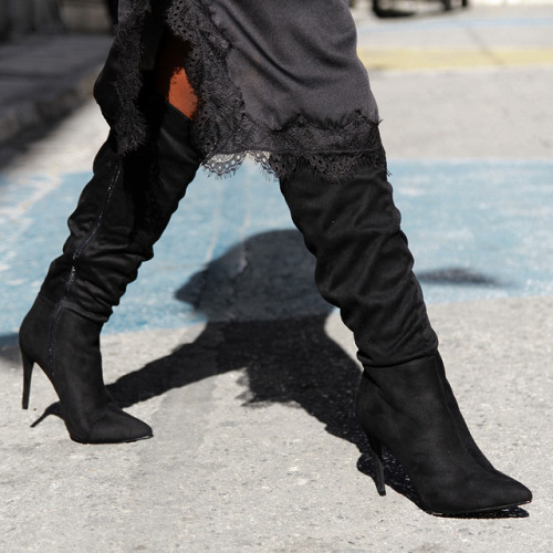 migatoco: A boho-chic combo of a flowing skirt or dress with #MIGATO ES654 slouchy boots! Shop the b