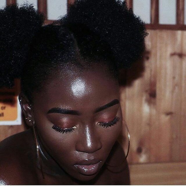 fckyeahprettyafricans:  afrorevolution:  I want to Glo up like her 😍😍😍🍫