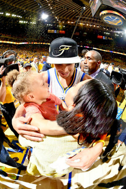 sports-and-everything-else:  The Curry Family