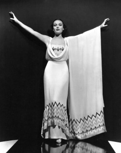 Dolores Del Rio