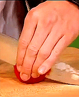 sherlockisthebest-deactivated20:  benedict!porn    ↳ hand(!porn) appreciation