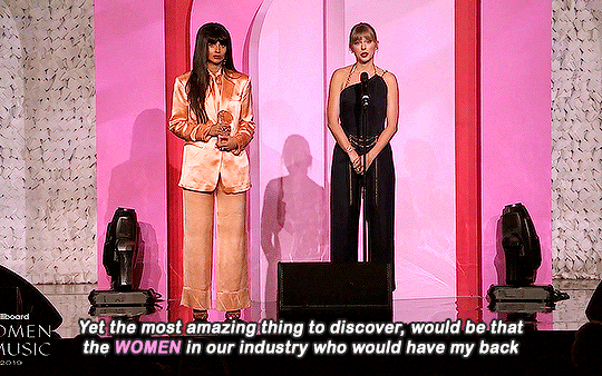 paintedmesgolden:taylor calling out all the men in music who didn’t stick up for her