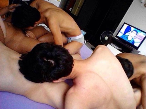 fimeim:  thaiexhibit:  Mmmm  C 