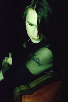 suicideisgone:  Rozz