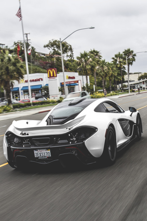 li0nized:   White P1 - ©  
