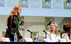 supercanariesold: Natalie Dormer and Sophie Turner at San Diego Comic-con 2015, July 10