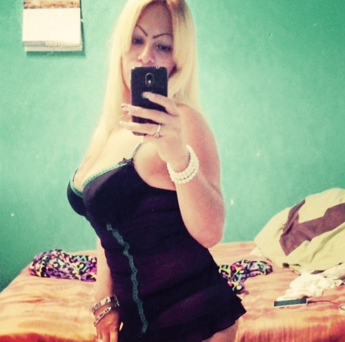 jpadilla469: Rubia Putona.!!