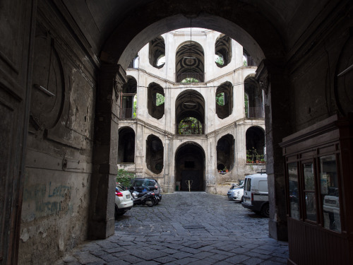 Palazzo Sanfelice, rione Sanità.Napoli, settembre 2016