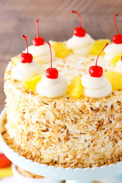 foodffs:  PINEAPPLE LAYER CAKE Really nice recipes. Every hour. Show me what you cooked!