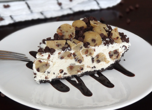  Chocolate Chip Cookie Dough Ice Cream Pie Eggless, no bake 