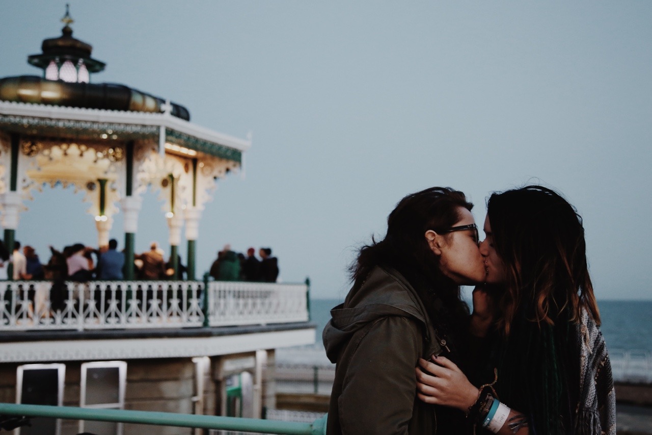 a-violet-femme:  lezobey:      💋