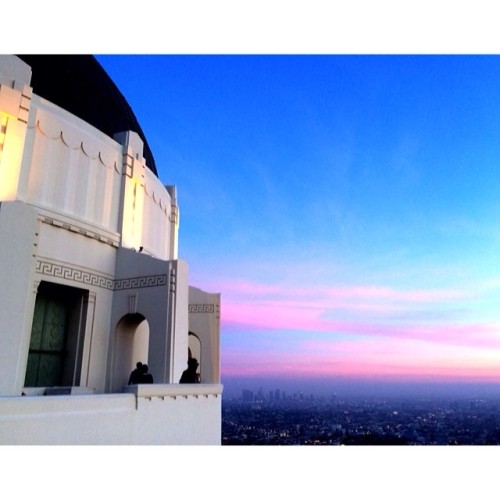 Sunset watching kinda day. (at Griffith Observatory)