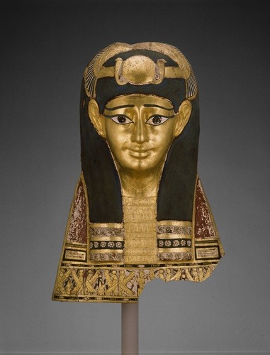 Mummy Mask, Ancient Egyptian, -100, Art Institute of Chicago: Ancient and Byzantine ArtThe sun disk 