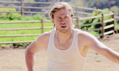 tank-top-scenes:Chrlie Hunnam, unknown source adult photos