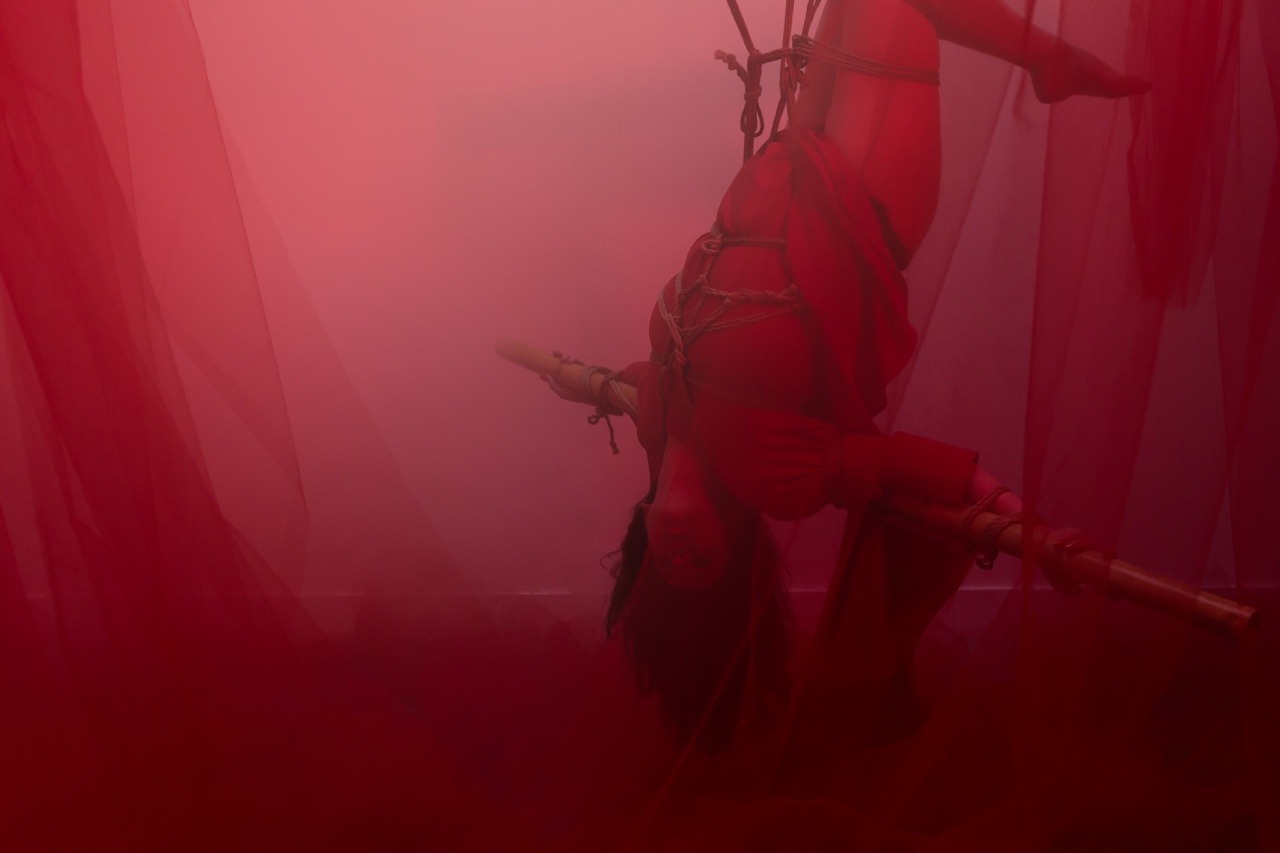 kissmedeadlydoll:  Dreams in Rouge - Featuring Cherise Photography &amp; Rope