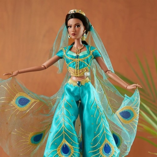 dollsofcolourheckyes:TOMORROW May 25, 2019 is the release date for Disney Store’s Limited Edit