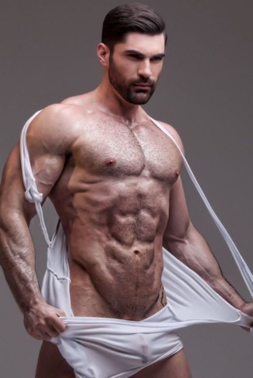 bromancing-the-stone:  Guillermo Angulo 