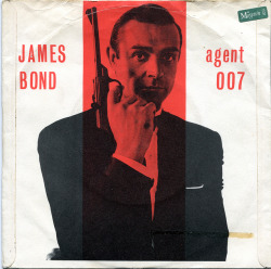 5to1:  Sean Connery is fucking James Bond