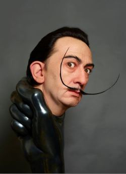 asylum-art:  The amazing Hyper-Realistic Sculptures of Warhol, Lincoln and Dali by Make-up artist  KAZUHIRO TSUJI “our job is recreating nature and our art is realism” Kyoto-based artist Kazuhiro Tsuji has been shocking people with his incredibly