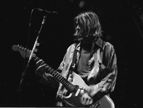 cobainsdaily:Kurt Cobain Live in Ljubljana, February 27, 1994. New photos from Nirvana’ second to la