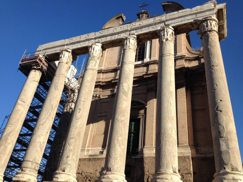 didoofcarthage:Temple of Antoninus and Faustina (incorporated into the Church of San Lorenzo in Mi