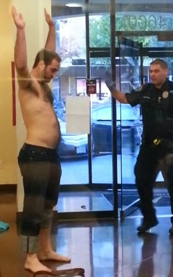 Brainjock:  Hung Austin Bro Goes Cray-Cray! P.2  Once The Police Arive On The Scene,