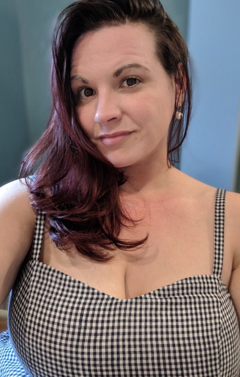 thickgurl699:  Guys I sell very nasty videos of me suckin cock and getting gang banged