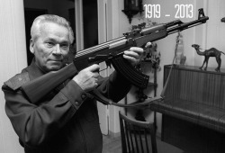 stalinist-dreams:  Requiescat in pace, Comrade Mikhail Timofeyevich Kalashnikov.  Земля тебе пухом, товарищ Михаи́л Тимофе́евич Кала́шников