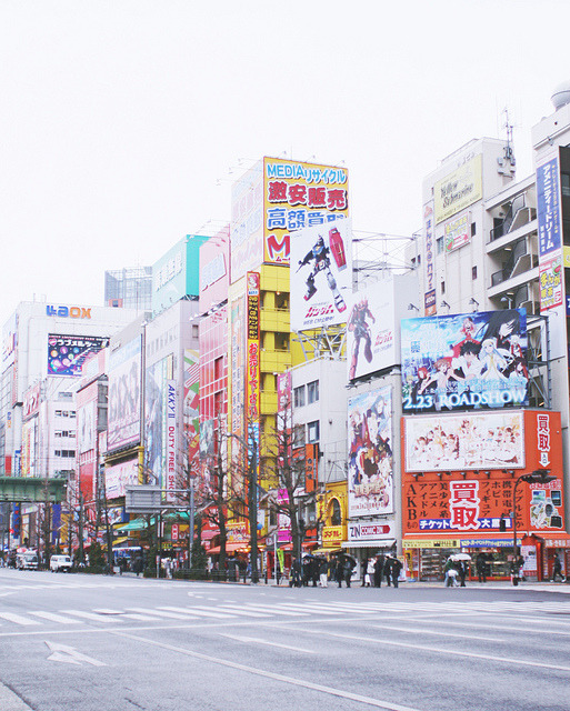 caelestial:  untitled by hannah davis. on Flickr. 