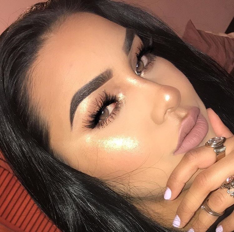 black-exchange:  Who Is She Cosmetics   www.whoisshecosmetics.com // IG: whoisshecosmetics