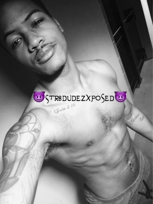 str8dudezxposed:  Rell…Http://www.Str8DudezXposed.tumblr.com