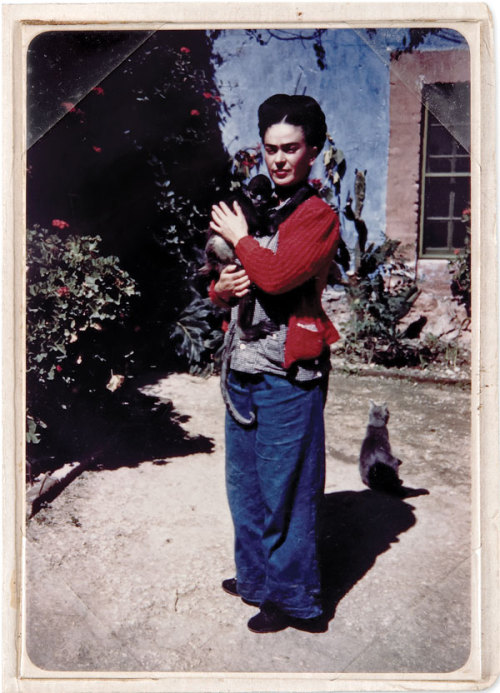 thatlldos:Florence Arquin, Frida Kahlo with Fulang Chang, ca. 1938. Courtesy the Frida Kahlo Museum 
