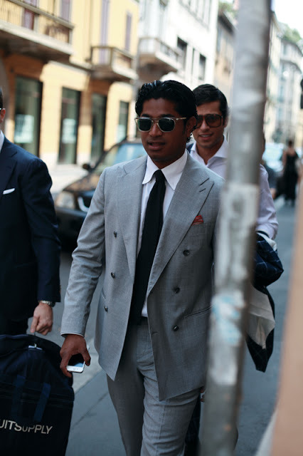 #indianstyle #asianstyle #asianman #preppy #menswear #mensstyle #pocketsquare #suit #stylishindian #