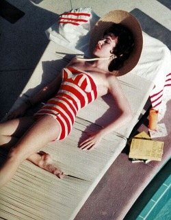 erotixxx:  Mara Lane  Mara Lane in a Jantzen swimsuit at the Sands Hotel, Las Vegas, NV. Photographed by Slim Aarons, 1954