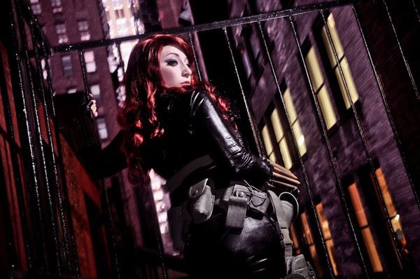 comicbookcosplay:  its-raining-neon as Black Widow 