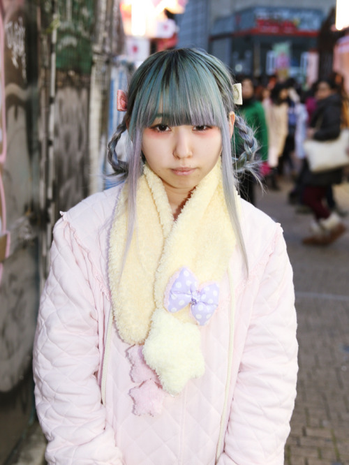 streetsnapfashion:  src 