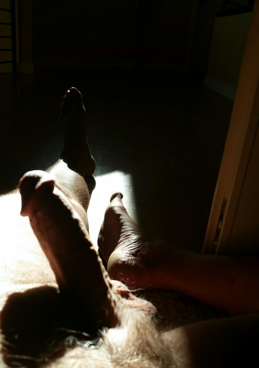 steelbuns:  prayfukkdie:  Art or porn?  Both 
