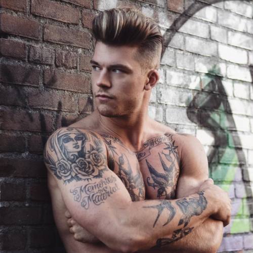 myfavouriteguysblog:Kaz van der Waard, fitness model/bodybuilder