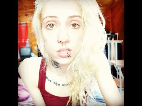 a screenshot of nomvegannom