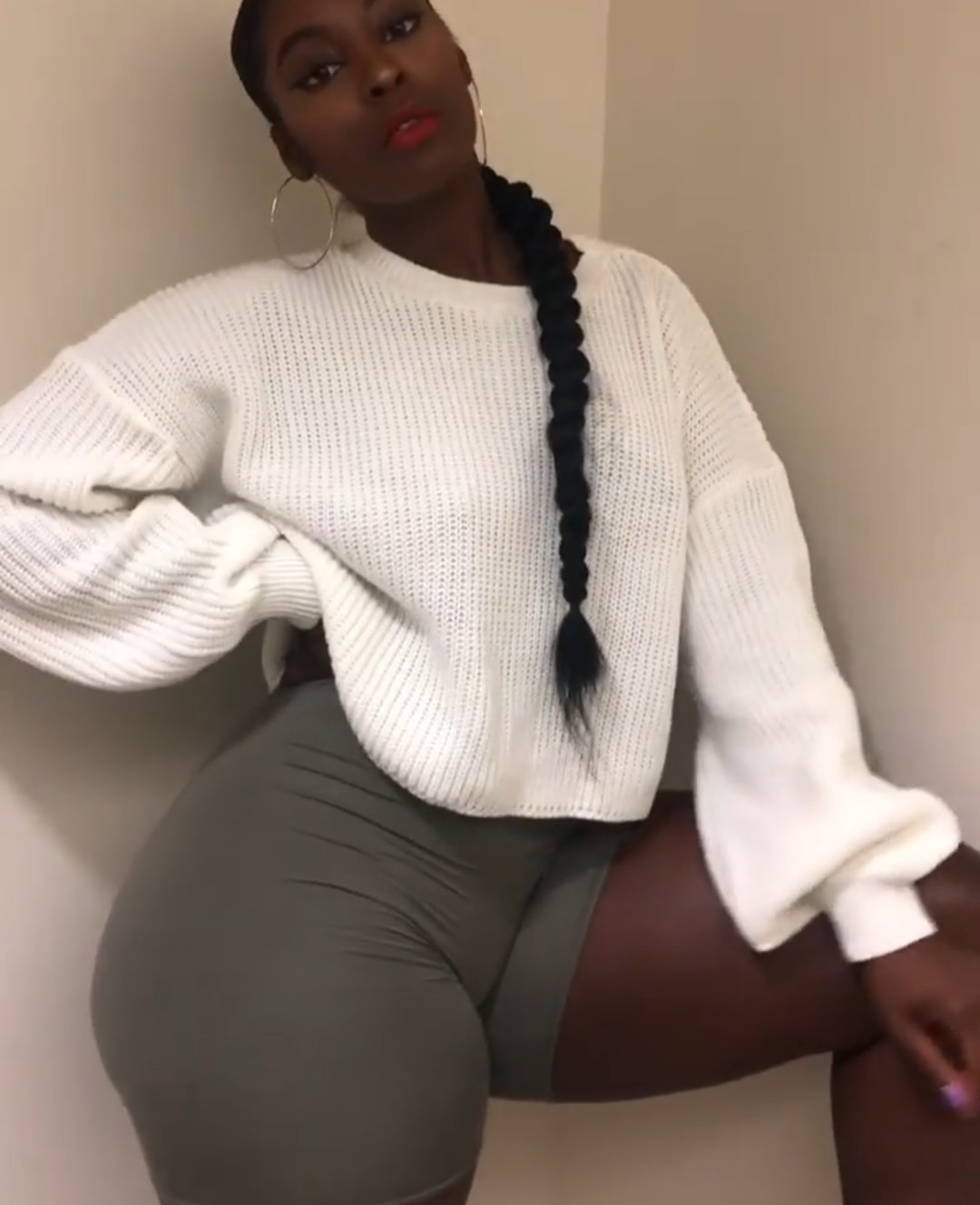 kingjazziedad:  DeliciouslySexy. DarkSkinned. BootiDelicious MamiMs TrueMahogany
