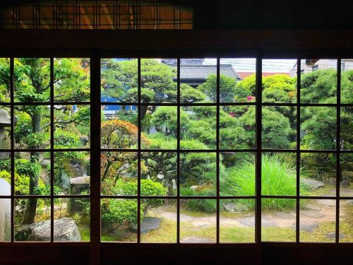 しぶや美術館（旧澁谷昇邸庭園）[ 広島県福山市 ] ② Shubuya Art Museum Garden, Fukuyama, Hiroshima の写真・記事を更新しました。 ーー福山駅から程近く