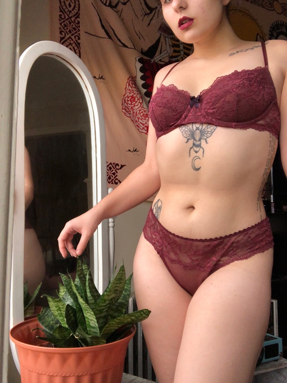 scorpionsandhoney:  I never wear underwear and had to for these so you guys better
