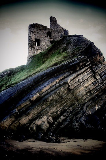 s0irenic:Ballybunion Castle  -  Ireland