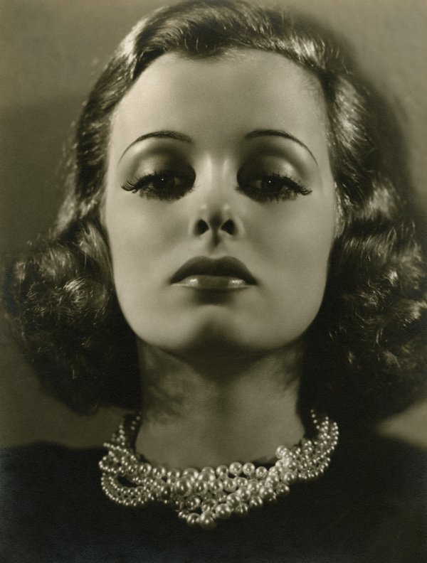 sisterwolf:  Joan Bennett 